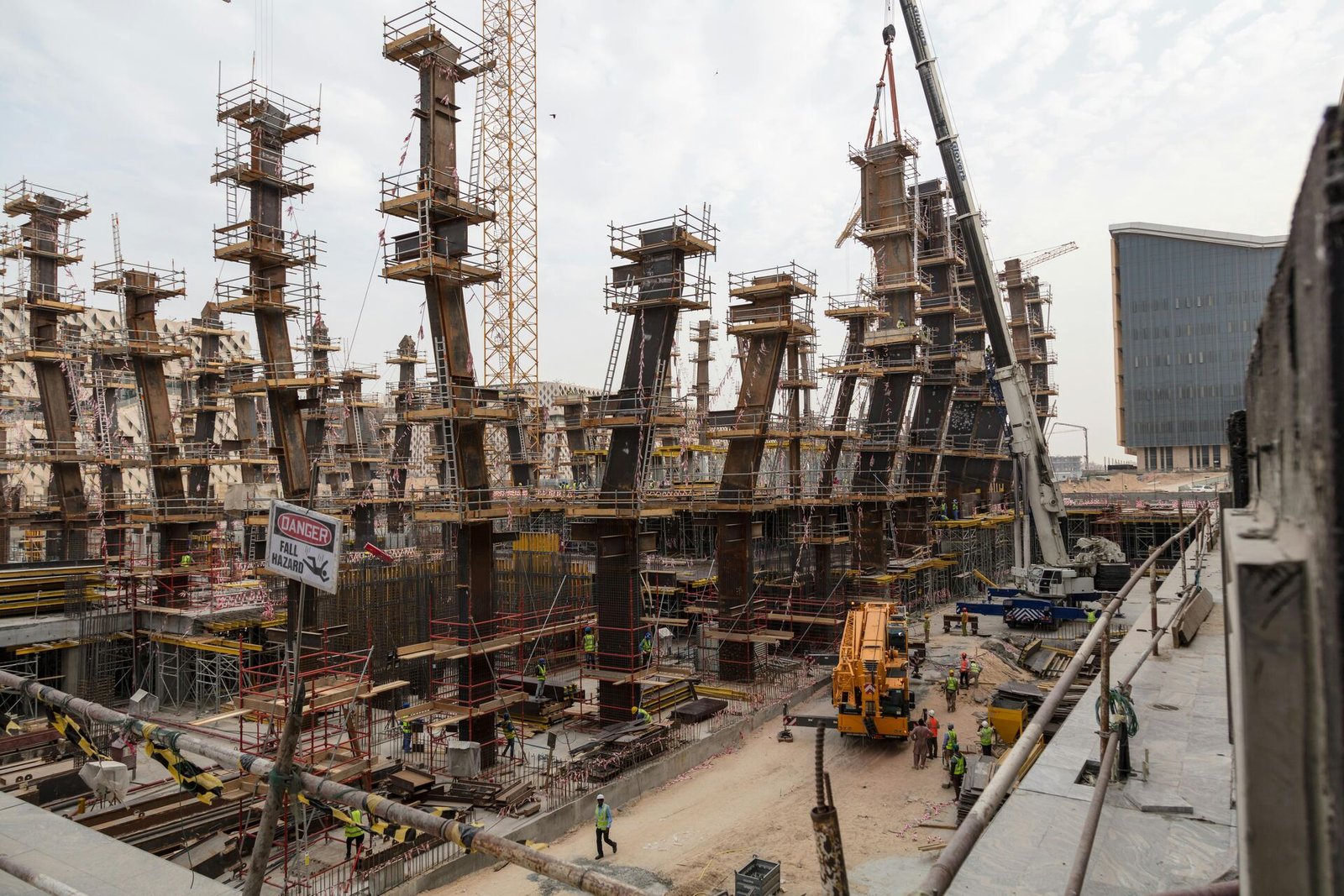High-rise building construction project in Abu Dhabi